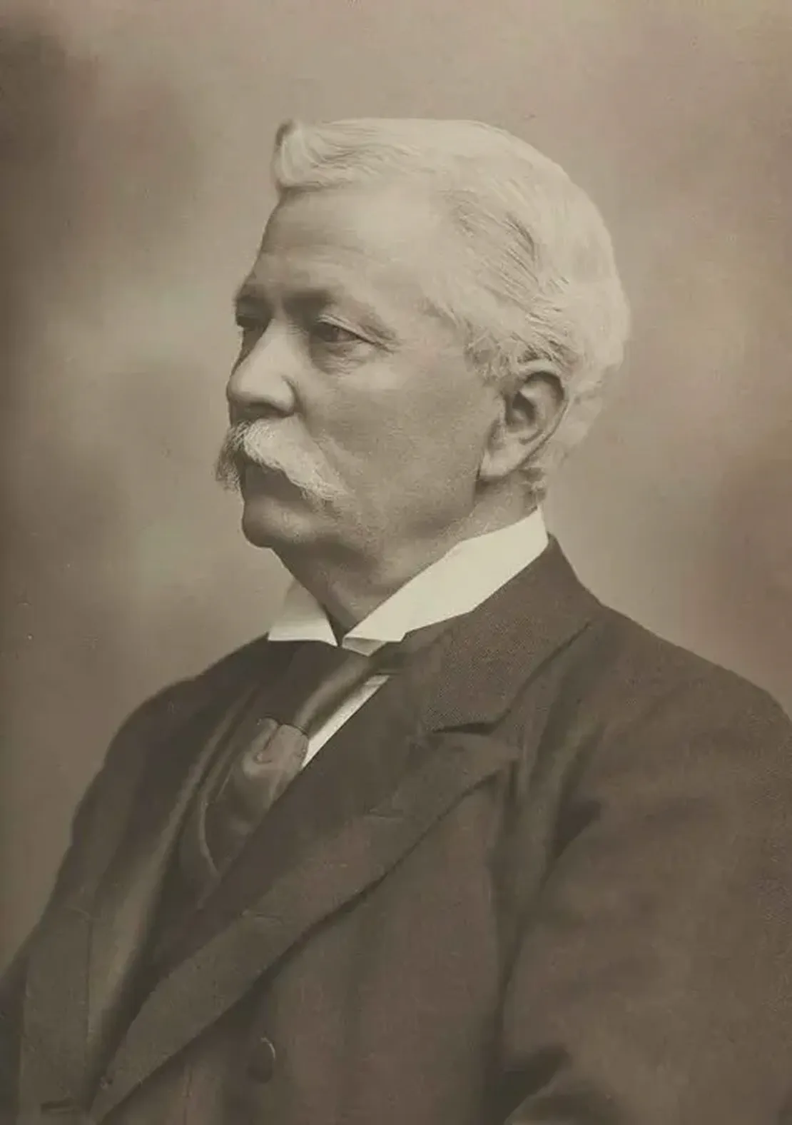 Henry Morton Stanley finds the missing Scottish missionary David Livingstone in Africa.